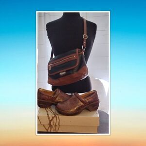 NWT Born Concept Peggy Clog Shoes Brown Floral Embossed Slip On Wedges Size 7M W